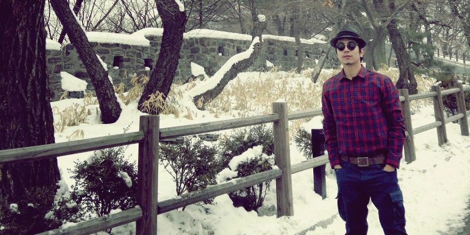 หนุ่มนิกหล่อกระชากใจสาวๆ
