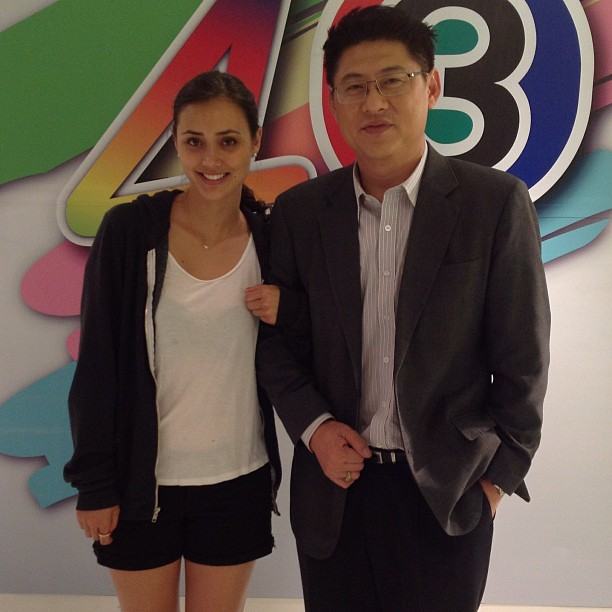 ฮิตจริงจัง! เทรนด์ดารากอด สรยุทธ น่าอิจฉาสุด ๆ