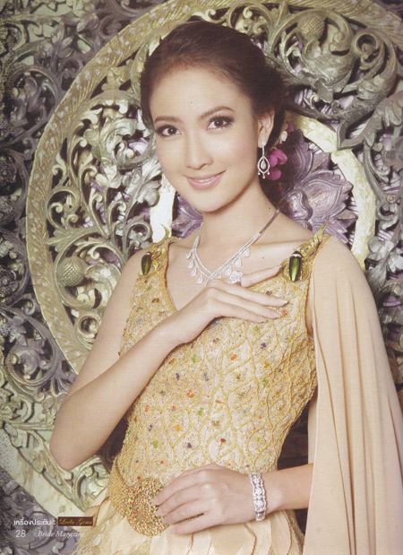 แฟชั่น ชุดไทยแต่งงาน สำหรับคู่บ่าวสาว