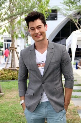 ละครใหม่ ข้าวนอกนา ช่อง 8
