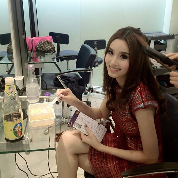 มันเกิดขึ้นแล้วที่ประเทศไทย ! ผู้ชาย <--->ผู้หญิง สลับเพศ (ปอย - จิมมี่)