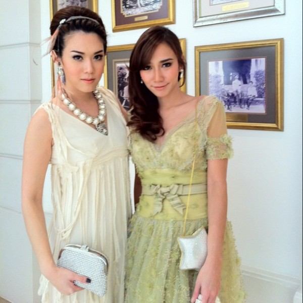 ชอบชุด + การแต่งหน้า ของ "อั้ม พัชราภา" ในงานแต่งงานจังเลยค่า