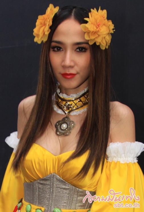 ยอด View ของ "อั้ม พัชราภา" เยอะมากๆ ใน Picpost แต่ไม่ Hot ซะงั้น ?