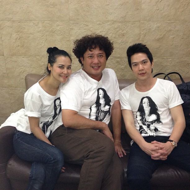 มาแล้ว ! รูปปาร์ตี้ 1 ล้าน Followers By. อั้ม พัชราภา ไชยเชื้อ (บรรกาศแบบงานวัด) อั้ม & แอมป์ หวานติดดินสุดๆ