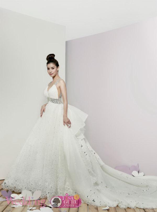 วิว วรรณรท @ Wedding Magazine April 2013