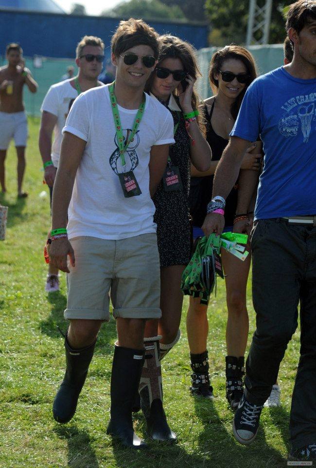 Louis Tomlinson and Girlfriend