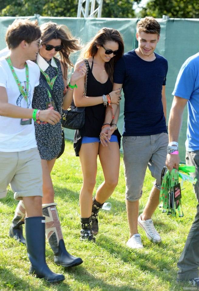Louis Tomlinson and Girlfriend
