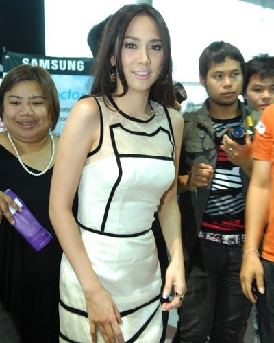 อั้ม พัชราภา : จะออกงานไหนเป็นต้องสวยเสมอ !