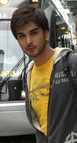 Imran Abbas จาก Fanpage