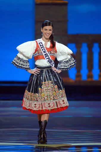 อันดับ 2 Katerina Smejkalova-Miss Czech Republic 2005