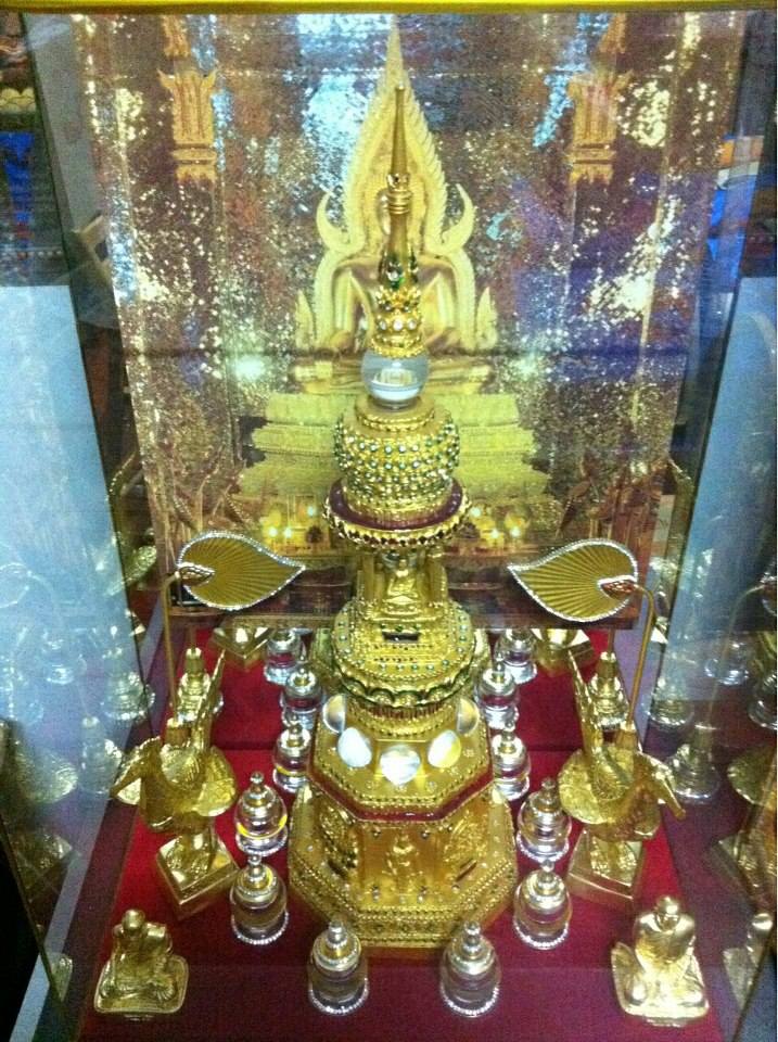 บ้านพรหลวงพ่ออยุธยา พระบรมสารีริกธาตุและพระอรหันตธาตุ