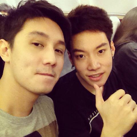 ปอม - อ๋อง