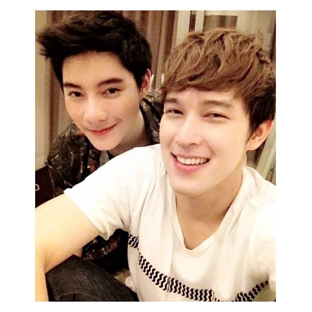 โบ้ท - นิวเยียร์