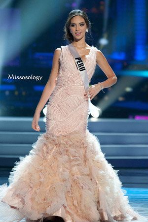 อันดับ 3 Miss Peru 2011-Natalie Vertiz