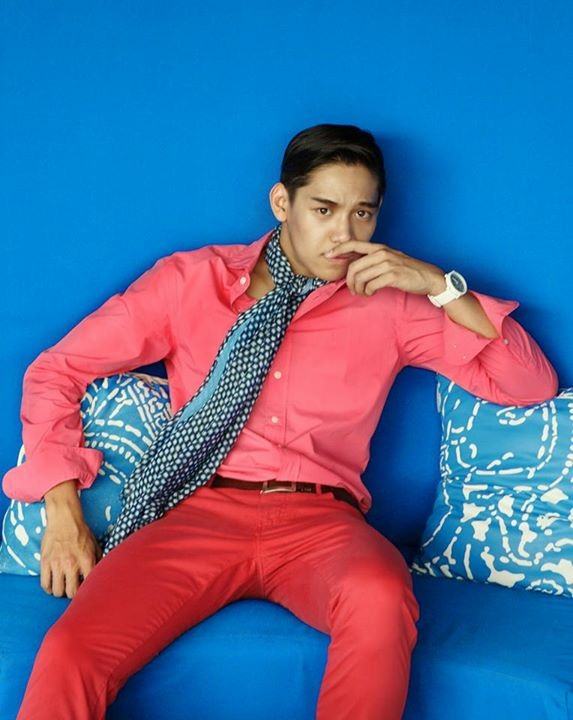 หนุ่มหล่อ