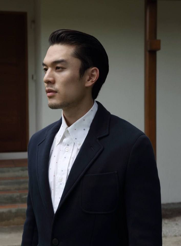 หนุ่มหล่อ
