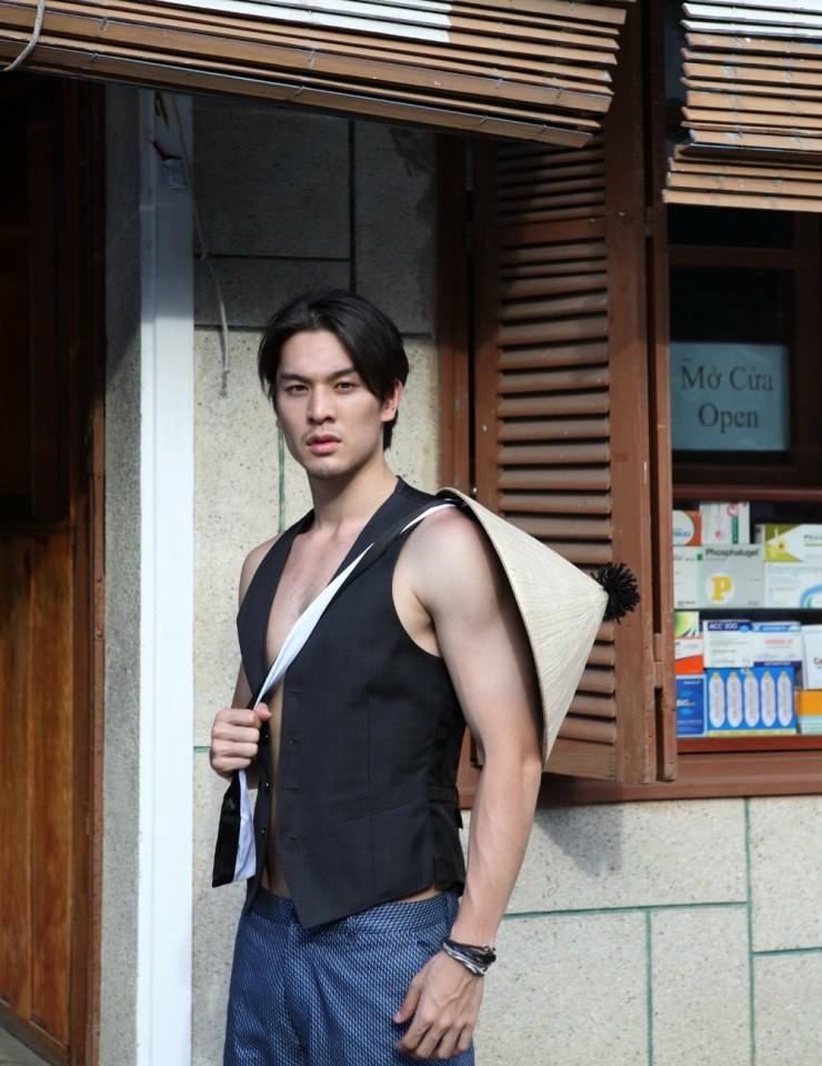 หนุ่มหล่อ
