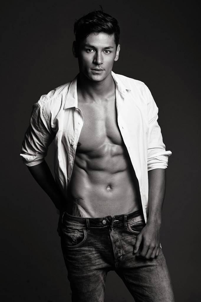Photoshoot men album 515 : Hideo Muraoka