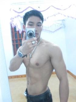 ถอดโชว์เรือนร่าง 216