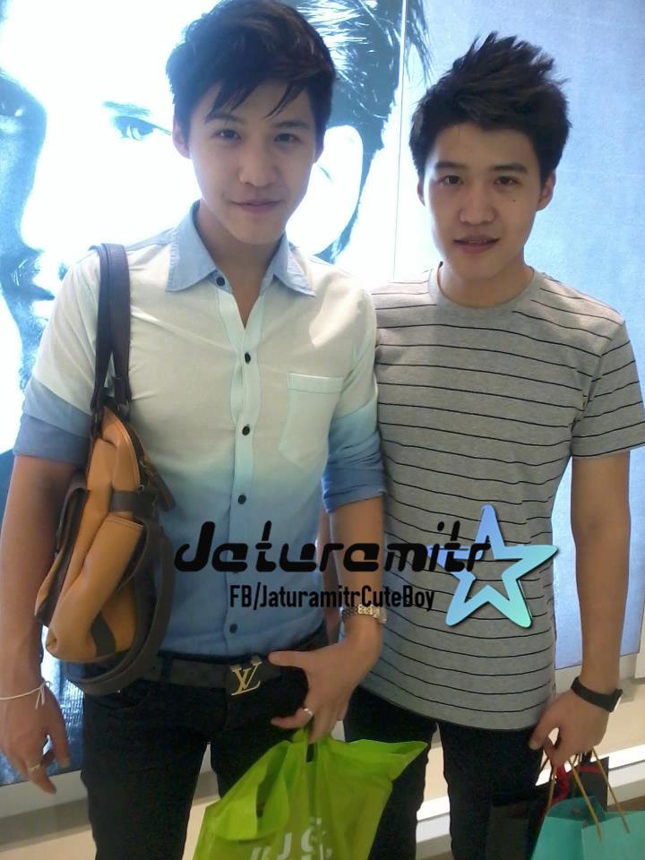 โบ๊ต บุ๊ค ทศ