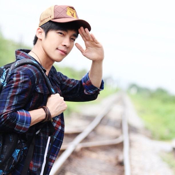 Instagram @natsakdatorn