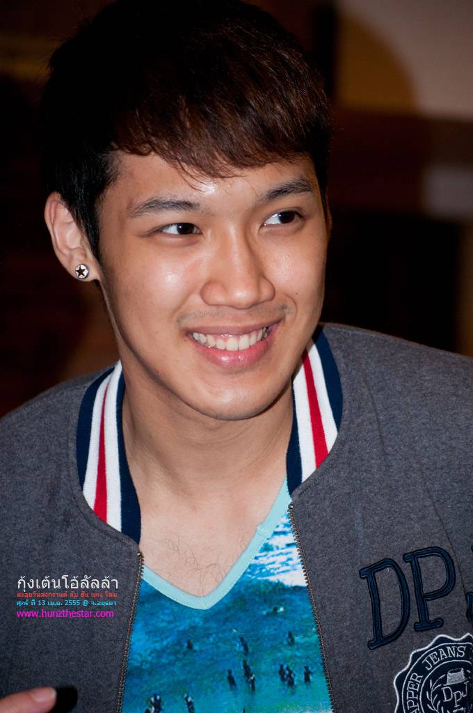 แกงส้ม กับขนหน้าอกของเขา