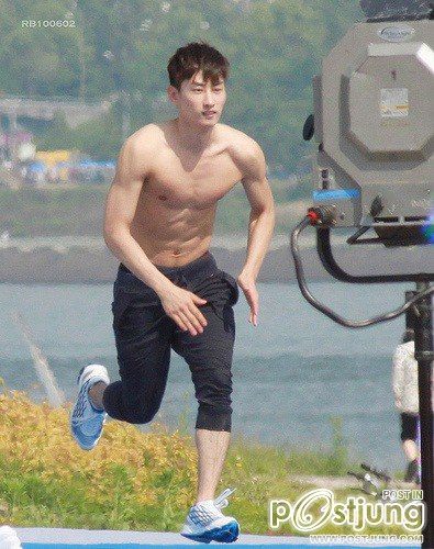 นักร้องเกาหลี แซ่บหุ่นดี 02