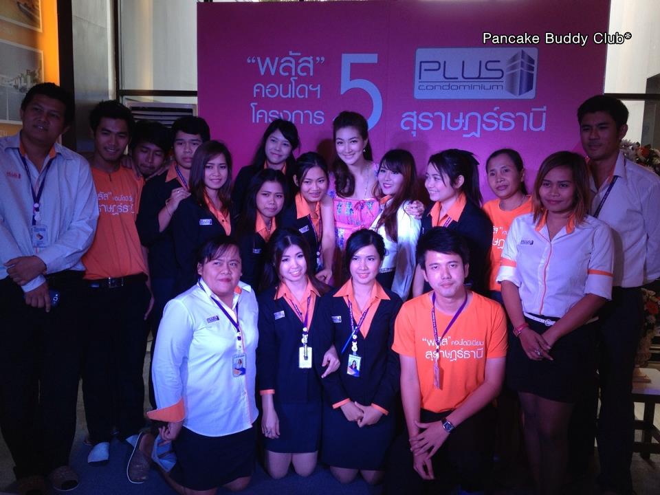 แพนเค้ก ในงานพลัส คอนโดฯ สุราษฏร์ธานี - 12/04/13