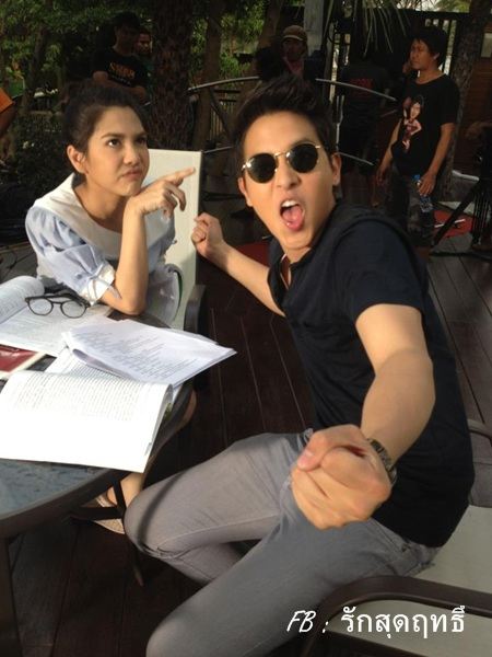 บุกกองละคร รักสุดฤทธิ์ พั้นช์ วรกาญจน์ ประกบคู่กับ เจมส์ จิรายุ