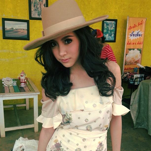 ใบ เฟิร์น