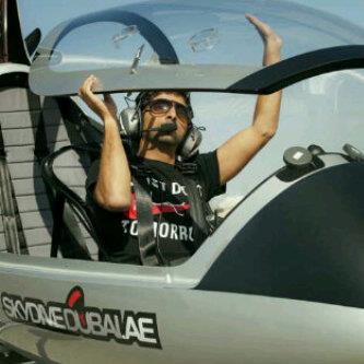 กีฬาที่น่าตื่นเต้นอย่างหนึ่งของดูไบ (sky dive Dubai)