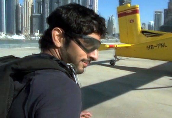กีฬาที่น่าตื่นเต้นอย่างหนึ่งของดูไบ (sky dive Dubai)