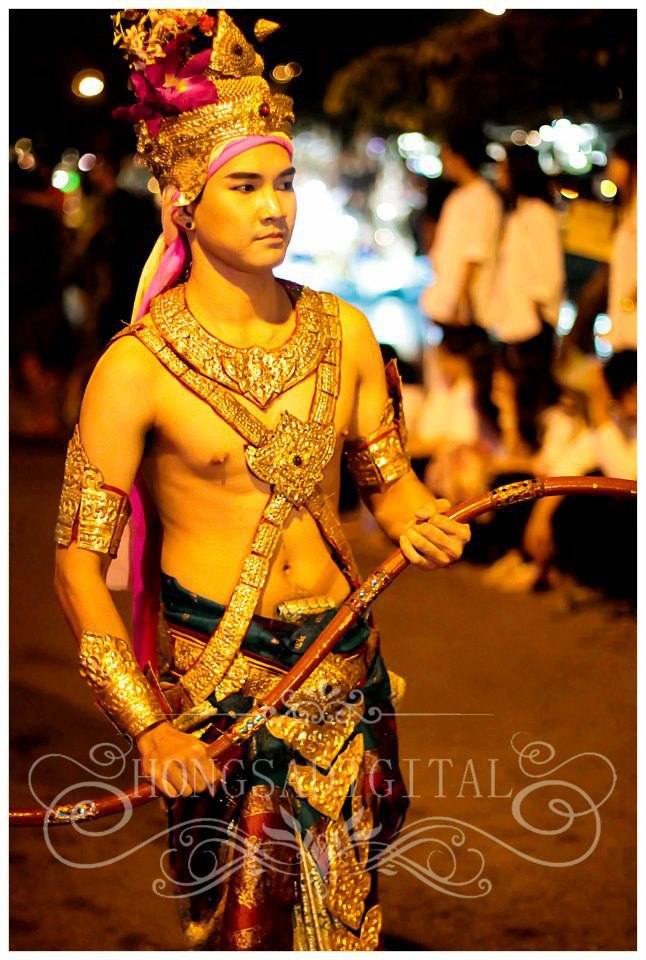 ความงดงามของเครื่องผ้า อาภรณ์