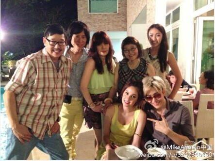 ขวัญ อุษามณี กับชุดสีเหลือง น่ารัก สดใส