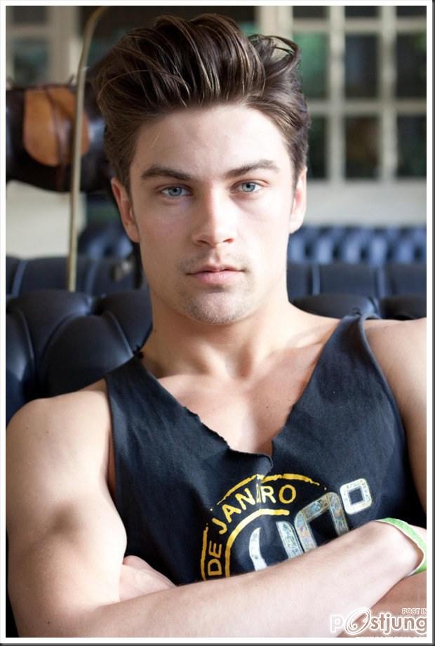 RAPHAEL SANDER BY DU BORSATTO