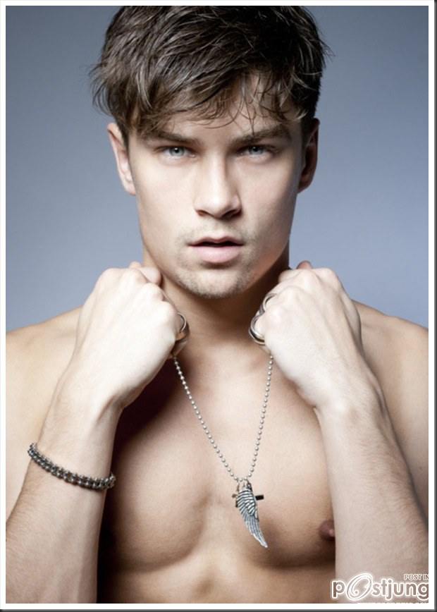 RAPHAEL SANDER BY DU BORSATTO