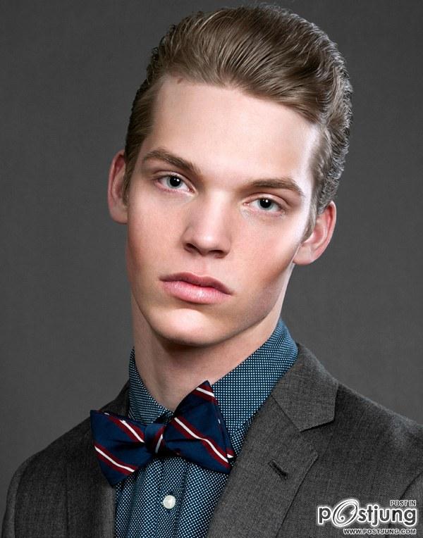 Gavin Sweetin By B. Charles Johnson
