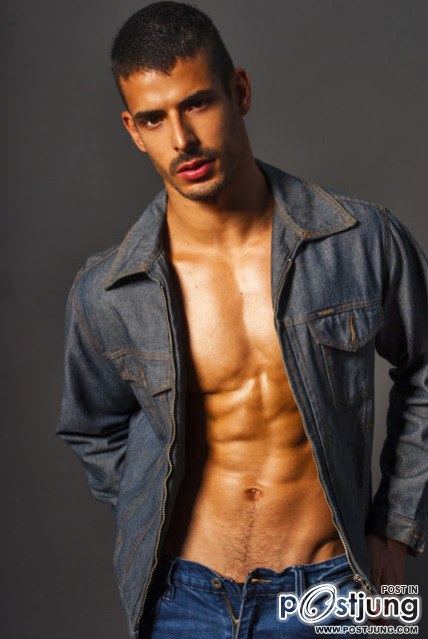 D.Hedral Underwear casting call &ndash; Thiago Bergamasco
