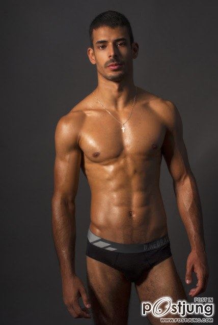 D.Hedral Underwear casting call &ndash; Thiago Bergamasco