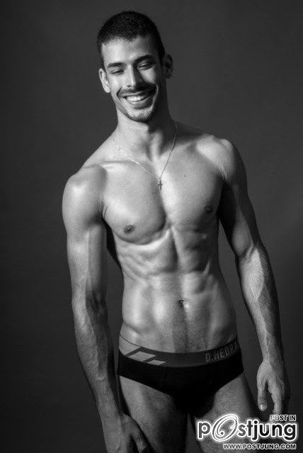 D.Hedral Underwear casting call &ndash; Thiago Bergamasco