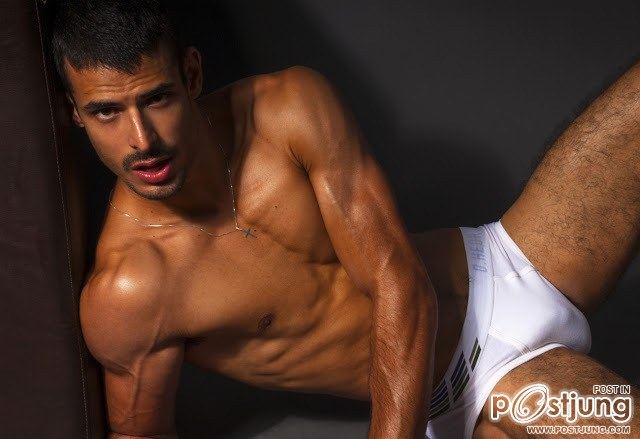D.Hedral Underwear casting call &ndash; Thiago Bergamasco