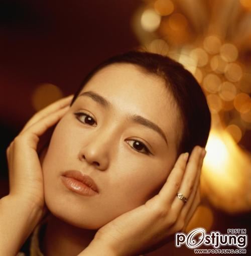 คนรักดาราสาวสวย 009 - Gong Li