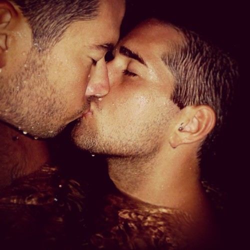 จูบฉันได้นะ !! (kiss me)