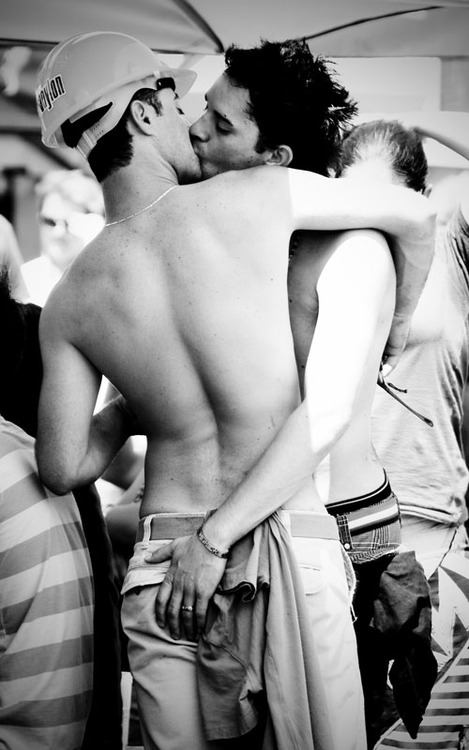 จูบฉันได้นะ !! (kiss me)