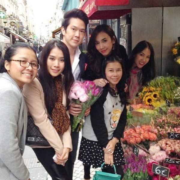 สวีทเว่อร์! ประมวลภาพสุดหวาน อั้ม - แอมป์ ที่ฝรั่งเศส