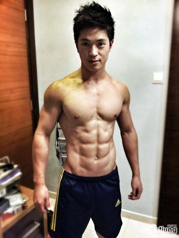 ถอดโชว์เรือนร่าง 222