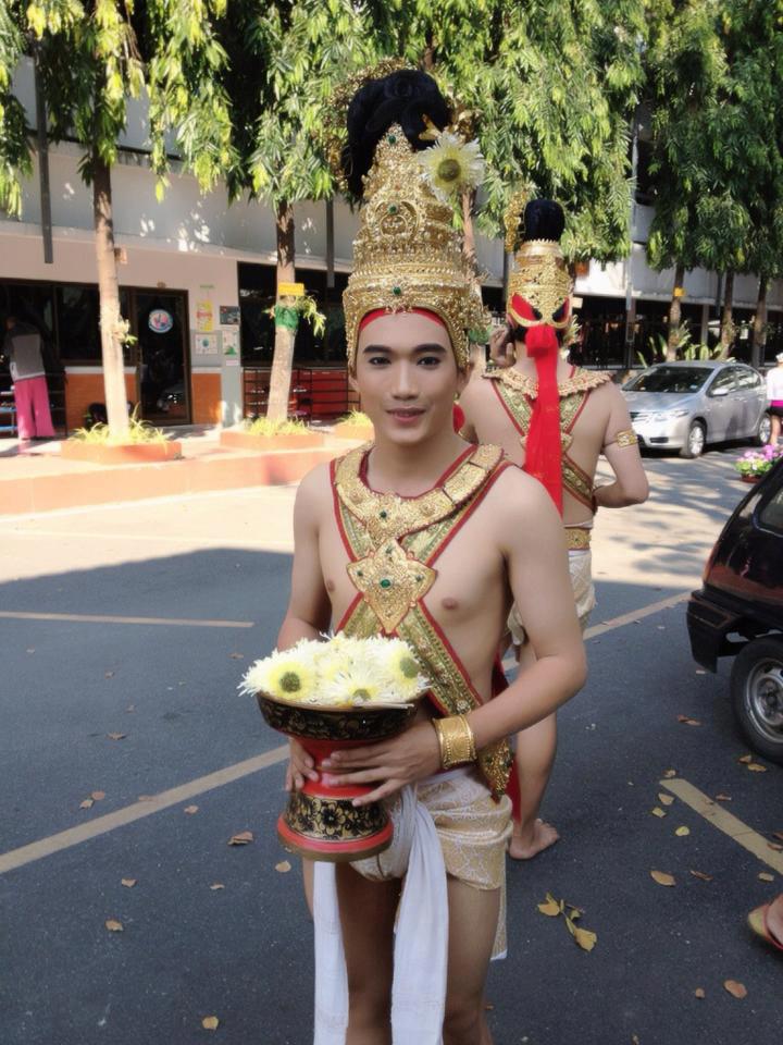 งานเดินแห่ขบวนพัศยสมณศักดิ์