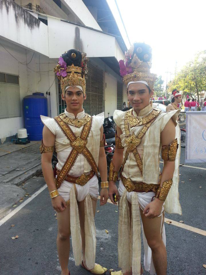 งานเดินแห่ขบวนพัศยสมณศักดิ์