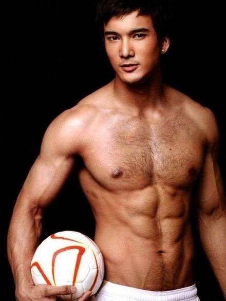 หนุ่มนักกีฬาน่าฟัด