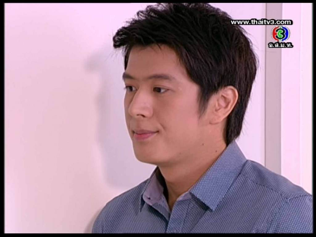 ชูมคนหล่อ เฟิร์ส... เบิ่งคลายฮ้อน เบิ่งแล้วนอนฝันดีสะเด้อหล้า